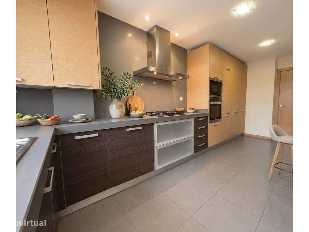 T2 na Quinta da Beloura | 2 Suítes | Garagem | Piscina | Elevador-23