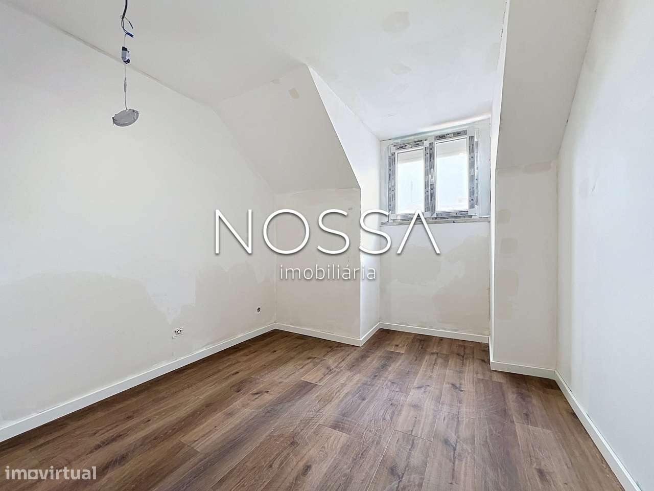 Elegante Apartamento T2 Totalmente Remodelado-21