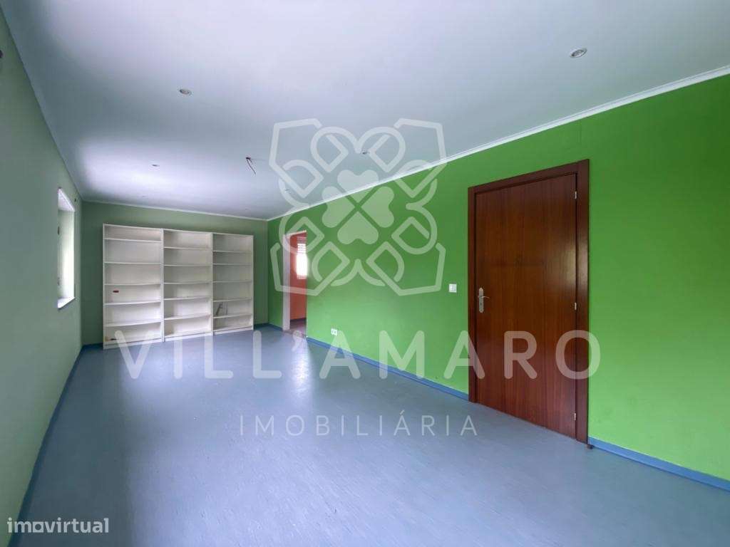 ATL - Moradia versátil com 510 m² de lote na Venda do Pinheiro.-13