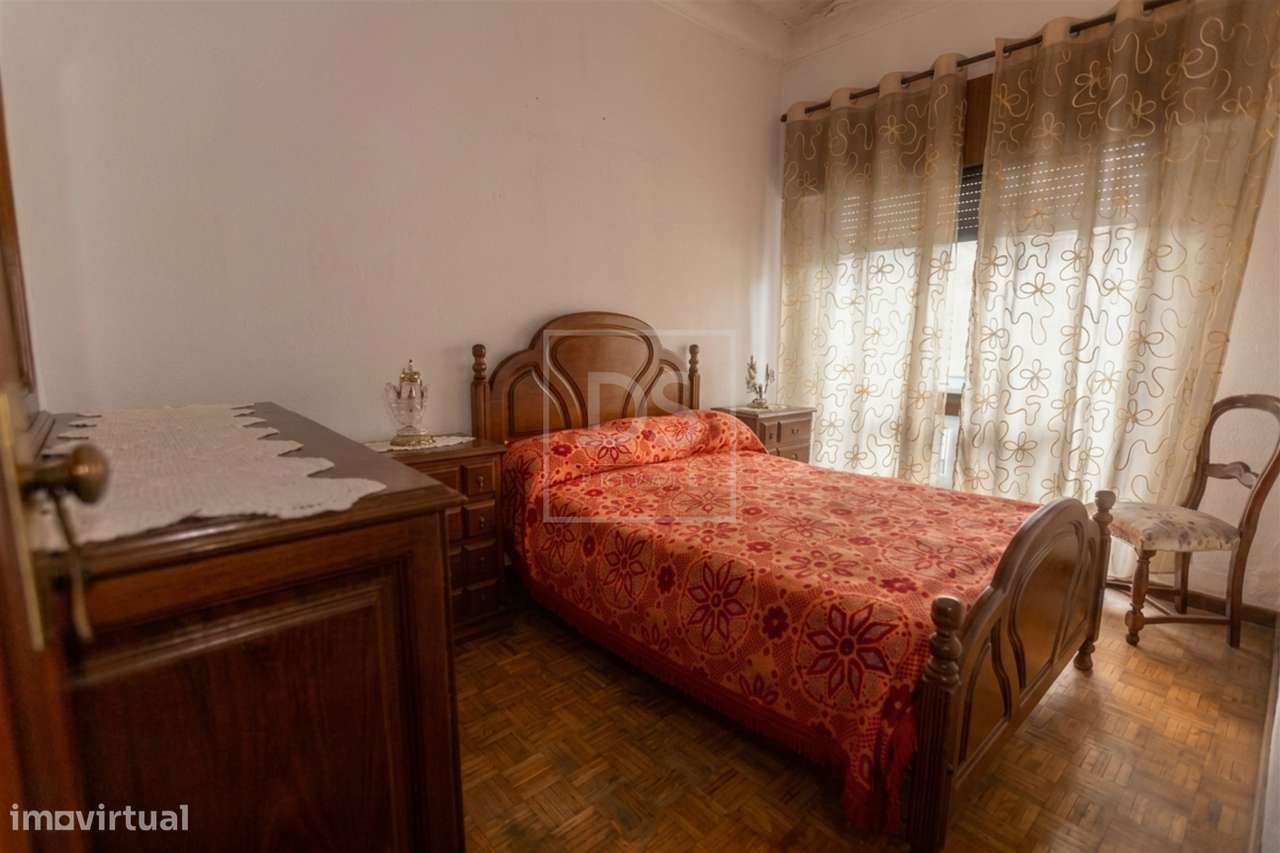 T2 com excelente localização no Porto – Campanhã-5