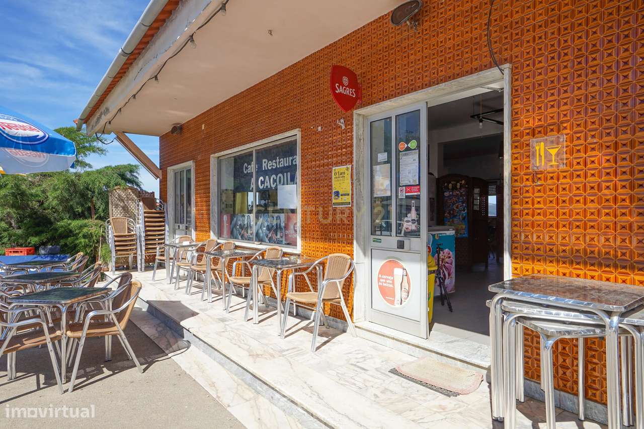 Trespassa-se negócio de café "Caçoila" - Grande imagem: 2/11