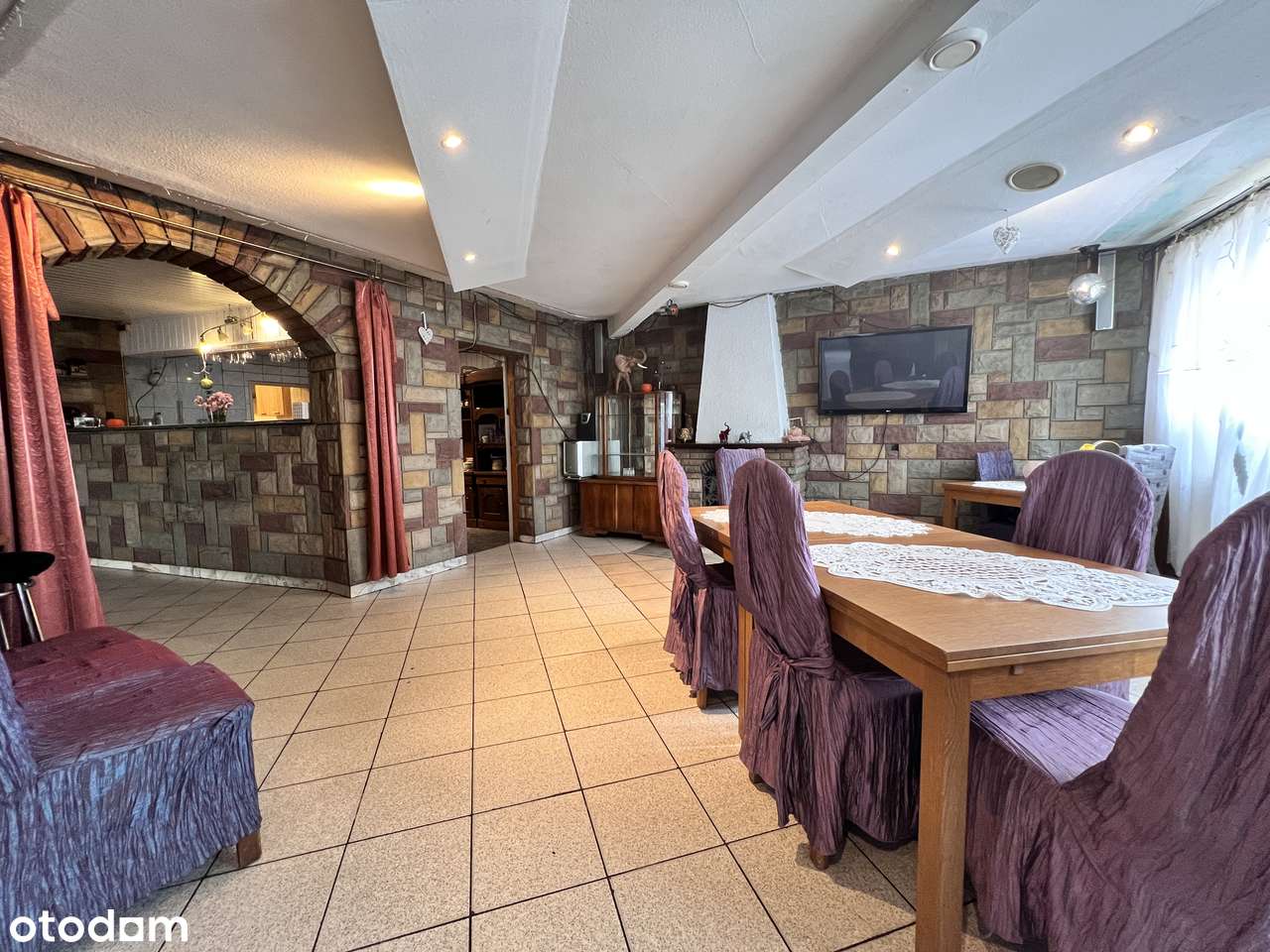 Budynek handlowo-usługowy Sosnowiec ul.Czarna.-5