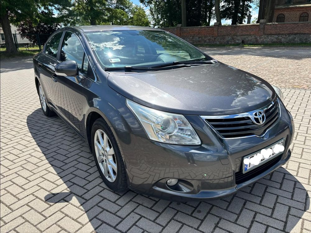 Toyota Avensis III 2.0 D-4D 2010