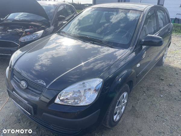 Kia Rio 1.4 Attract - 1