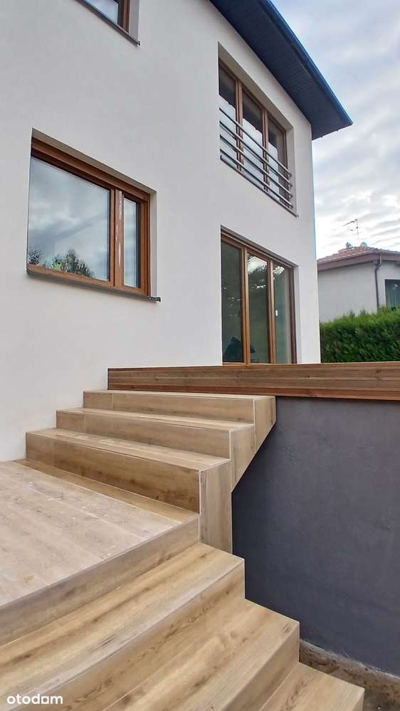 dom wolnostojący z dużą działką super lokalizacja - Pełny obrazek: 1/20