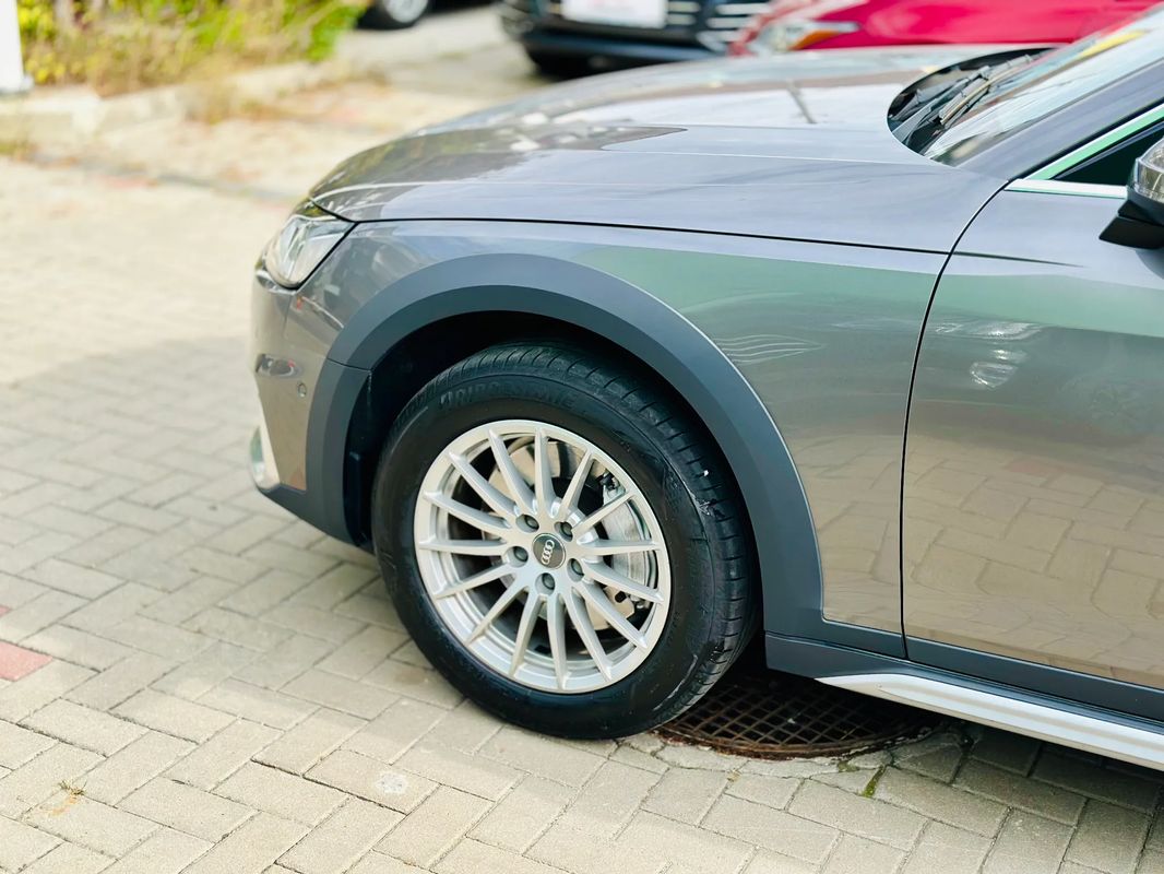 Audi A4 Allroad 2.0 45 TFSI quattro S tronic - 30