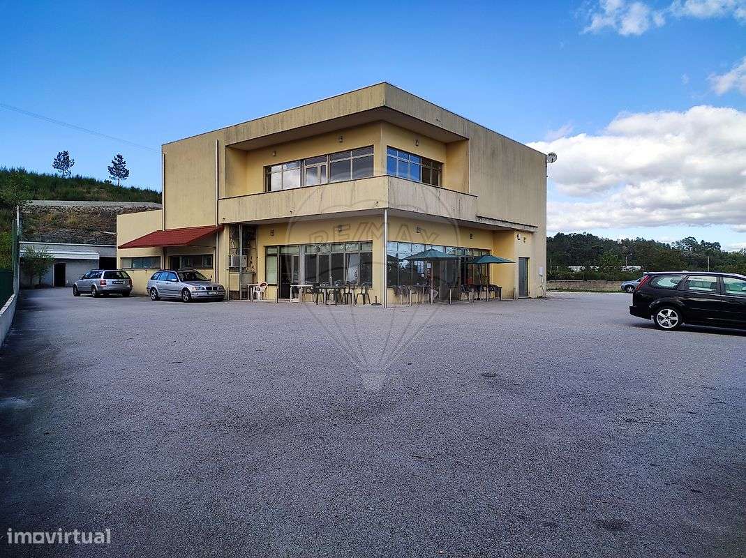 Prédio  para arrendamento - Grande imagem: 5/50