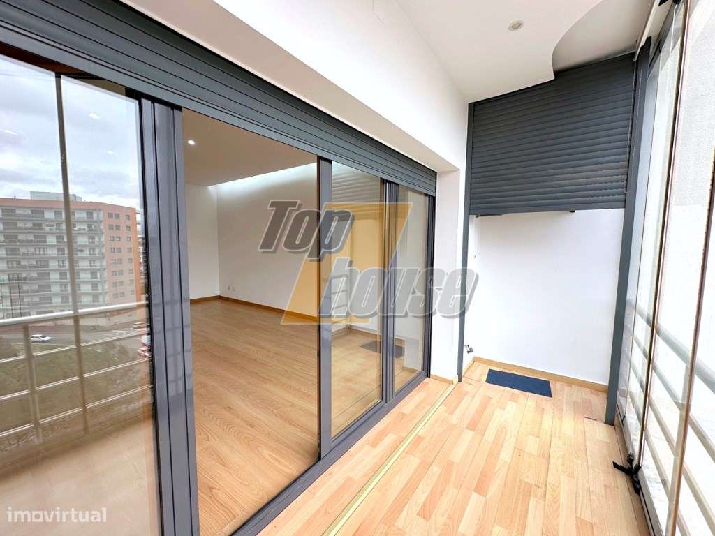 Excelente Apartamento T3 - Colinas do Cruzeiro-24