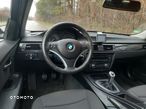 BMW Seria 3 318i - 19