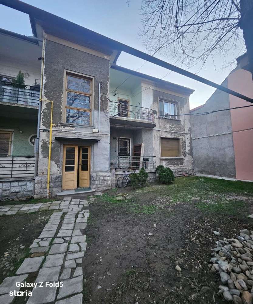 Apartament cu 3 camere la casă de vânzare – Str. Tudor Vladimirescu - Imagine principală: 3/18