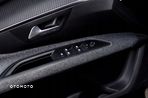 Peugeot 5008 1.6 BlueHDI Allure S&S EAT6 - 29