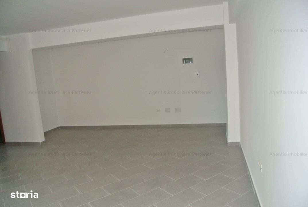 Apartament 3 camere, Gavana, bloc nou, etaj 2, finisaje moderne - Imagine principală: 4/15