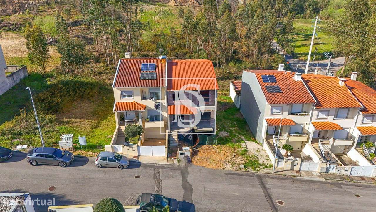 Moradia T3 por terminar | Elevado potencial de investimento-33