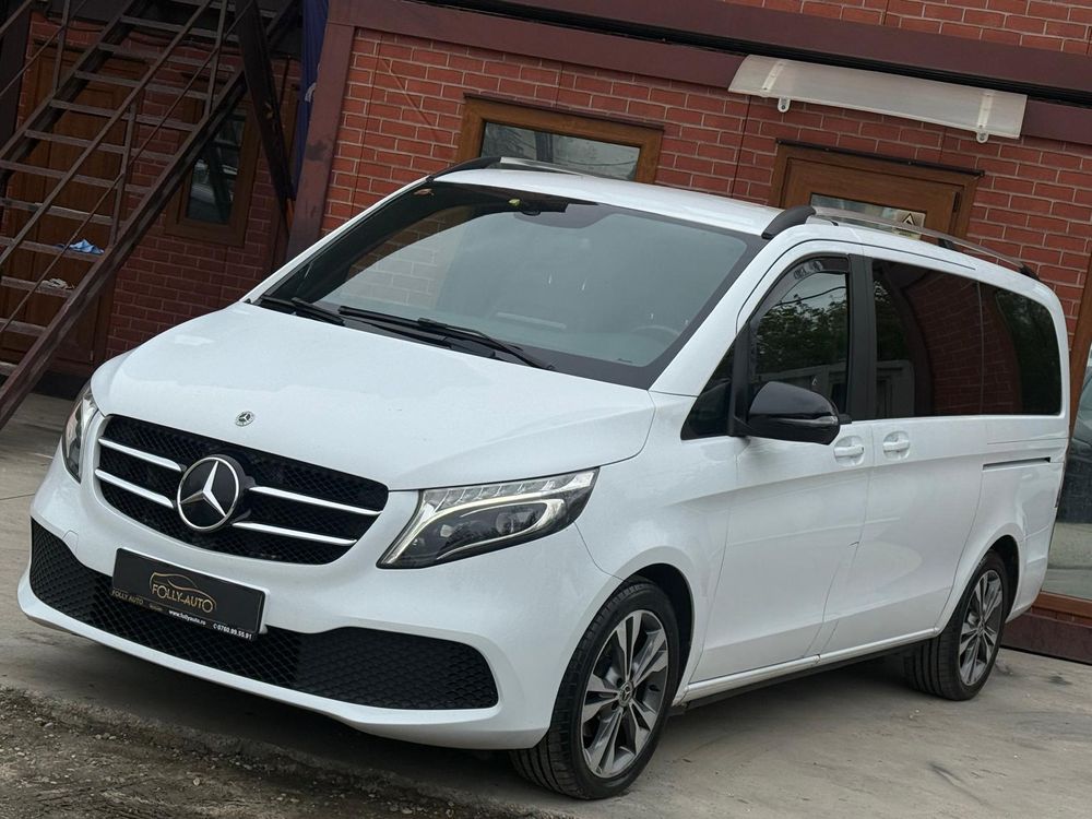 Mercedes-Benz V 2022