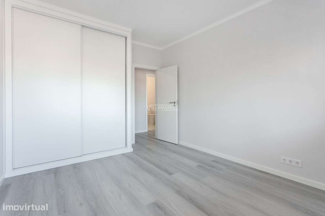 Apartamento T3 Renovado em Portimão-19