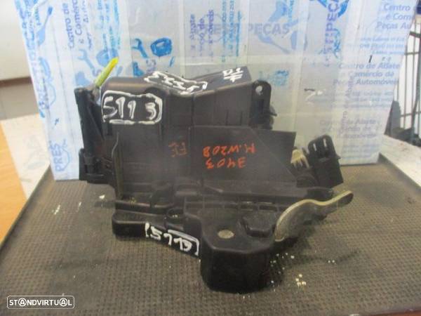 Fecho 2087200135 MERCEDES W208 1999 CLK200 136CV 2P PRETO FE - 1