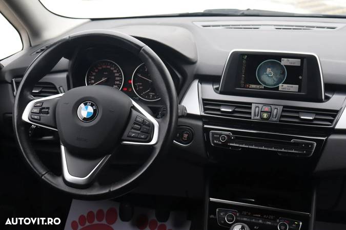 BMW Seria 2 214d Gran Tourer Advantage - 10