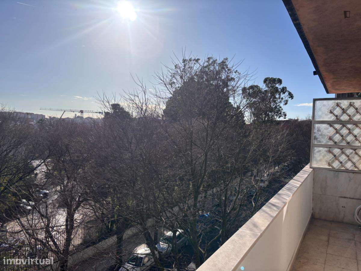 Quarto - localizado em Arroios Lisbon - Grande imagem: 3/8