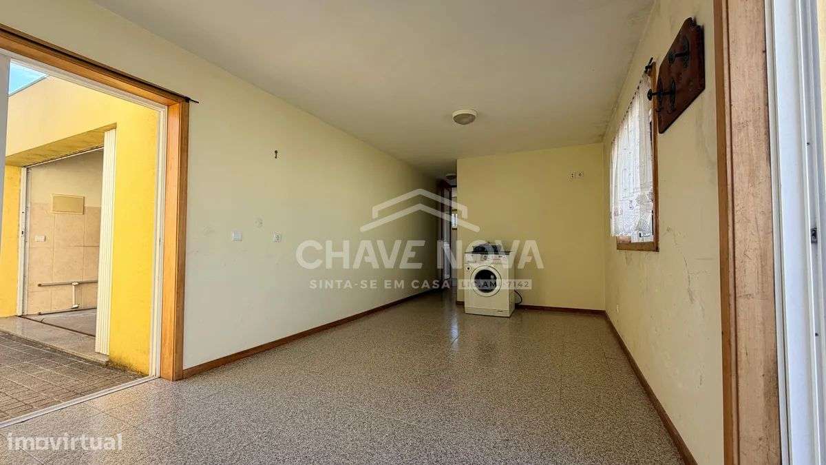 Moradia Isolada T2 com jardim de 563m2 - Grande imagem: 5/51