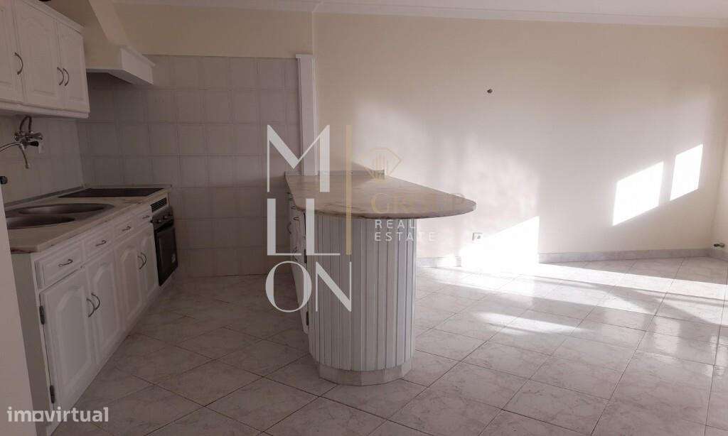 Apartamento T1 a 500 metros da Praia do Magoito – Sintra-4