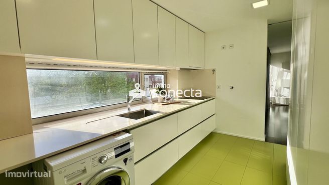 Apartamento T3 com excelente localização, Fraião - Braga-11