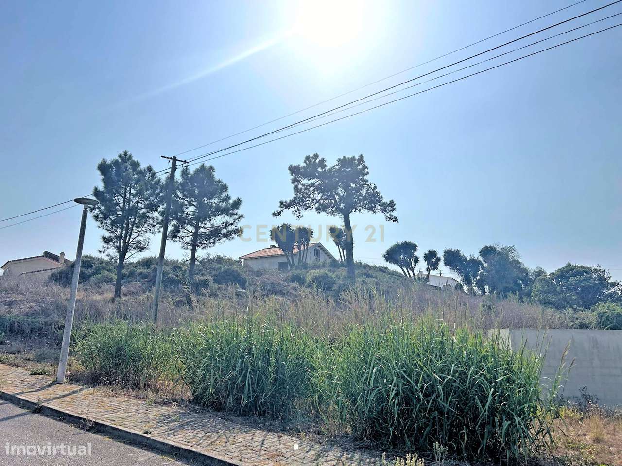 Terreno para construção com possibilidade de duas moradias isoladas - Grande imagem: 4/10