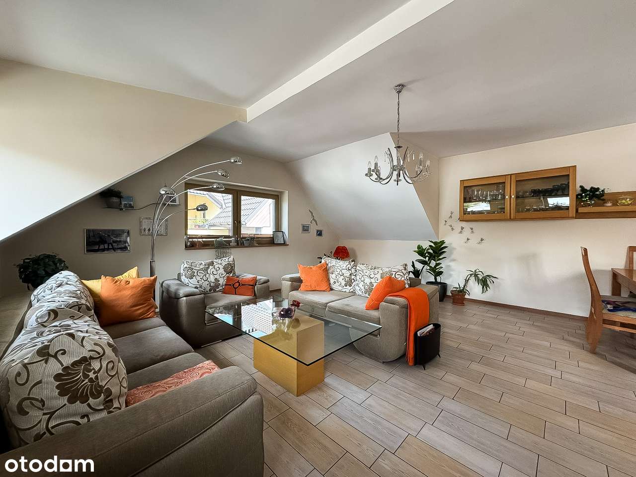 Nieruchomość inwestycyjna na sprzedaż | dwa niezależne budynki-13