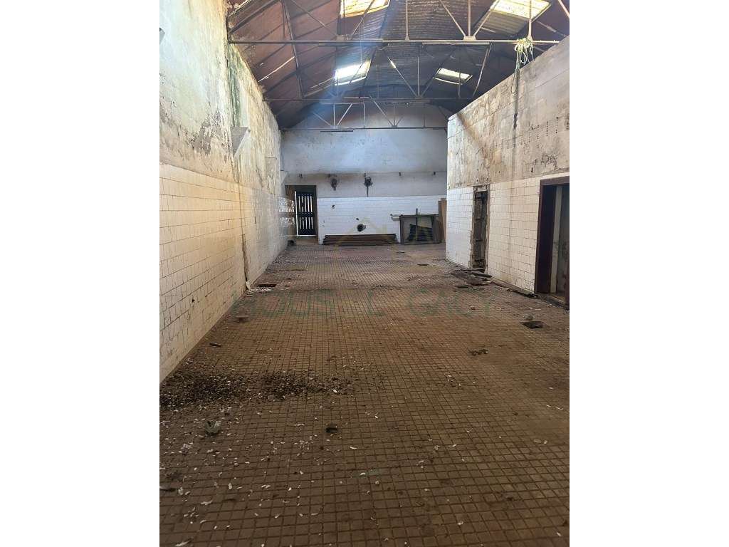 Armazém em Milheirós, Maia-7