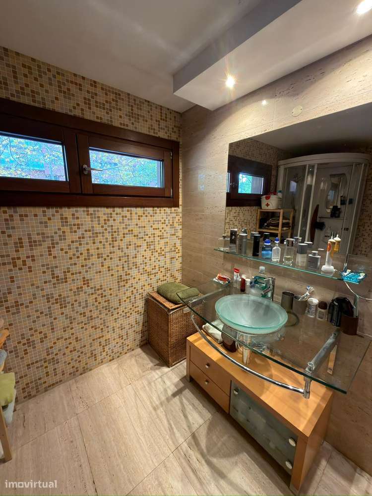 T1 único em Colinas do Cruzeiro com 111 m2 de área util e 2 garagens-7