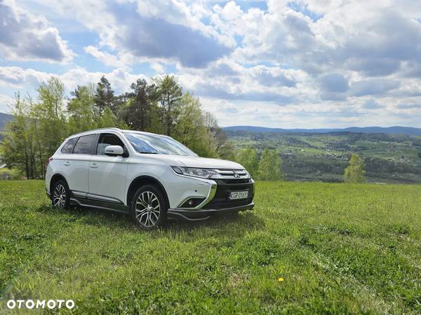 Mitsubishi Outlander 2.0 Intense 4WD CVT - 9