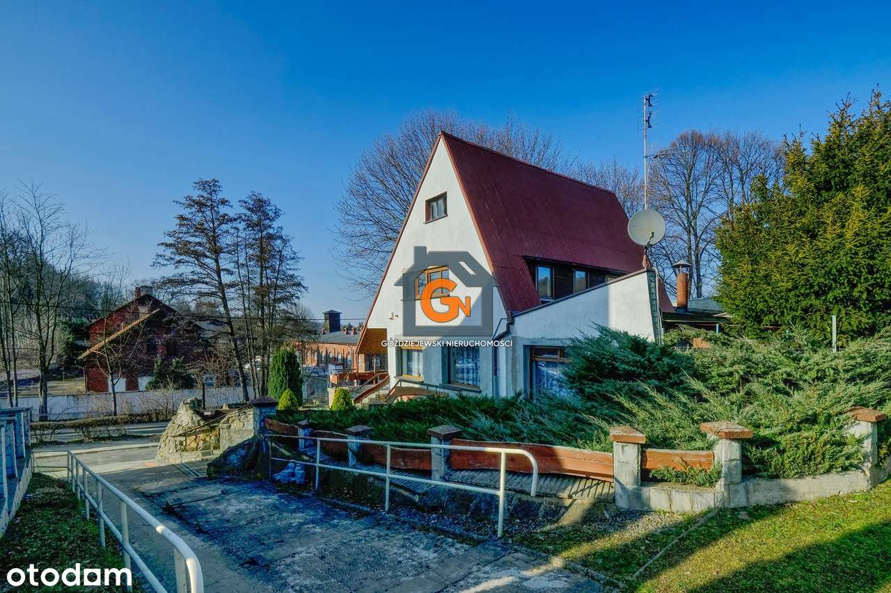 Sprzedam dom z budynkiem pod działalność usługową-19