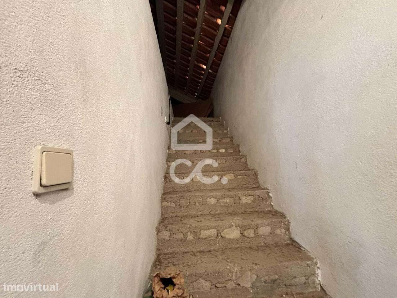 Moradia com 4 quartos no centro da cidade com garagem-37