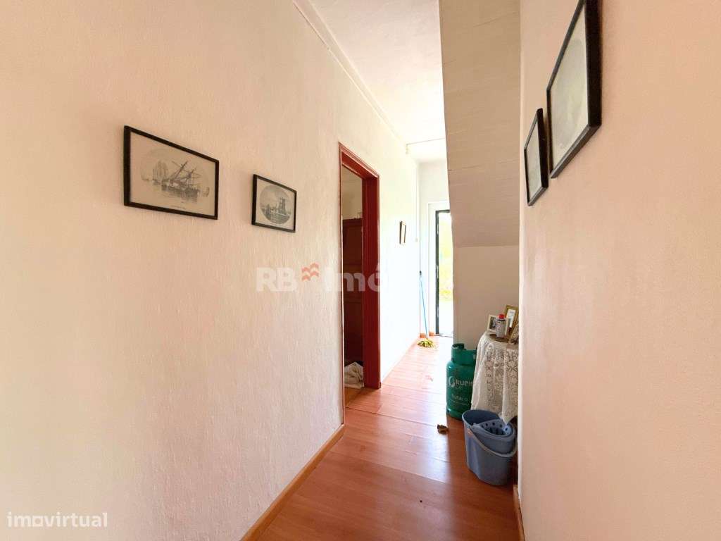 Moradia de Três Pisos com Vista Deslumbrante para o Rio Tejo e Cast... - Grande imagem: 5/38