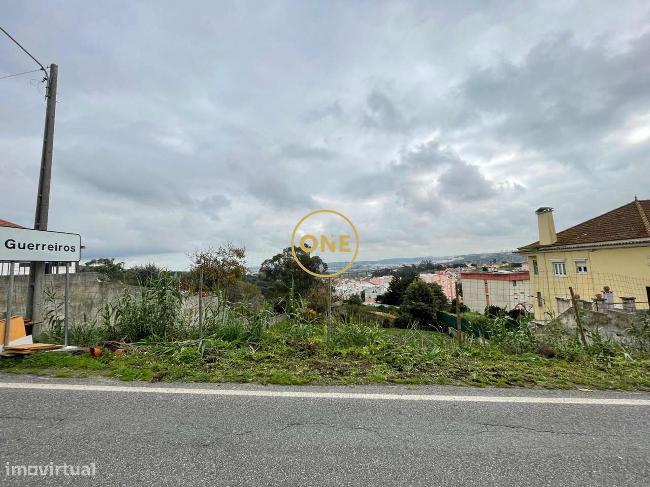 Terreno Urbano de 407m2 para Construção em Guerreiros, Loures - Grande imagem: 5/16