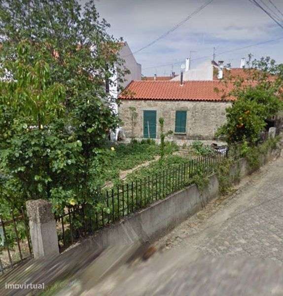 Casa com logradouro para habitação ou comércio - Grande imagem: 4/8