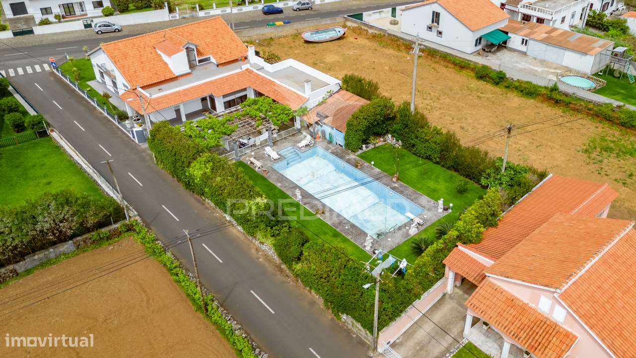 Moradia T6 em São Mateus - Grande imagem: 3/25