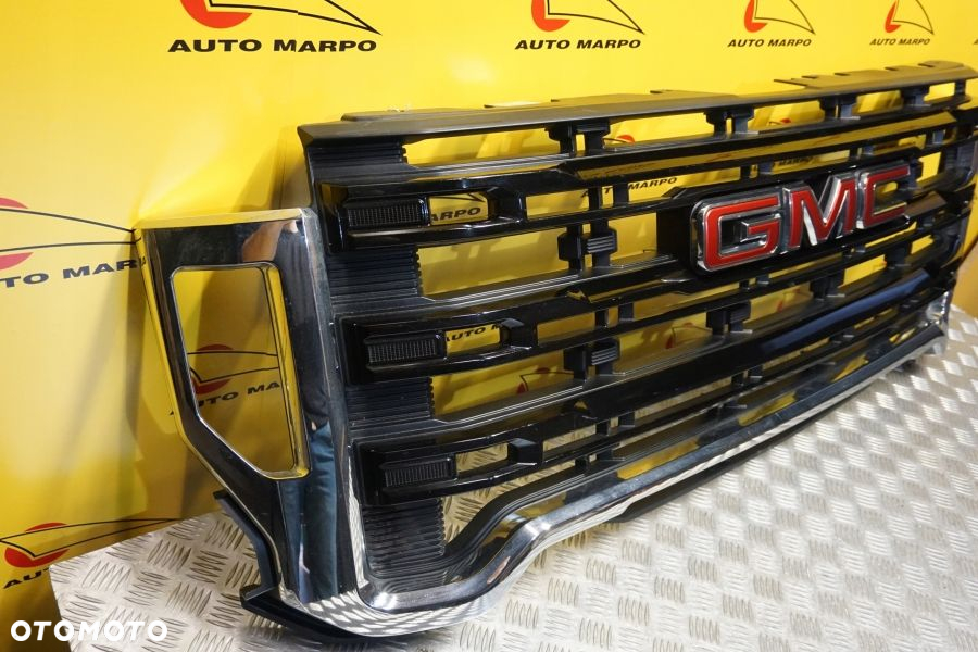 GMC SIERRA 2500 3500 HD 2020 - 2023 Atrapa Przód Grill Chrom 84656386 USA - 3