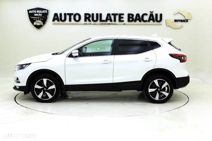 Nissan Qashqai 1.6 DCi Xtronic N-Connecta - 5