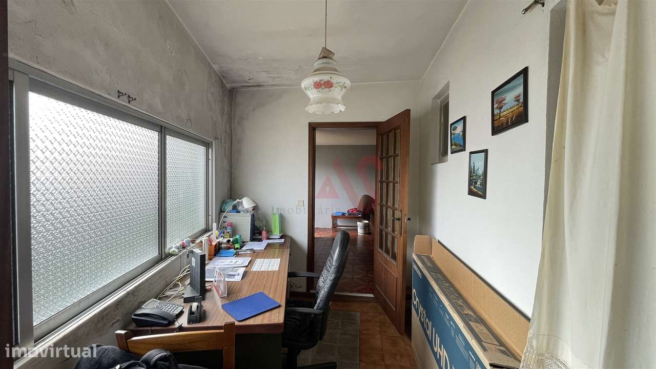 Moradia T6 com terreno de 680 m² | Centro de Vieira do Minho - Grande imagem: 5/58