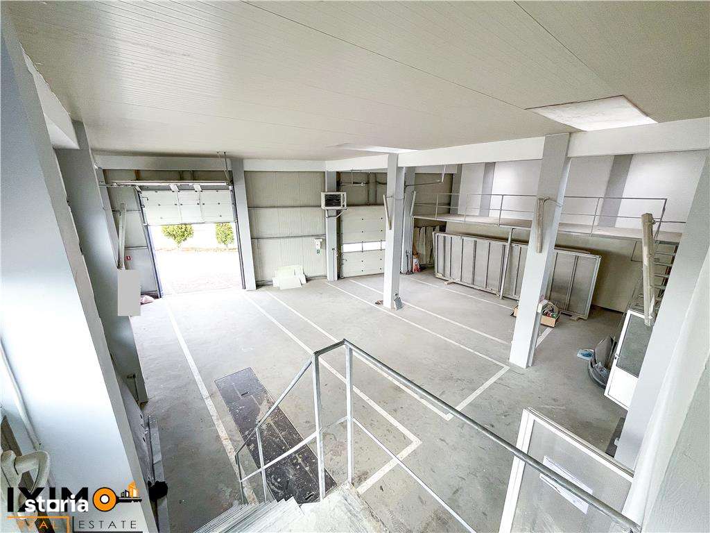 Cladire Servicii & Curte - Imagine principală: 1/15