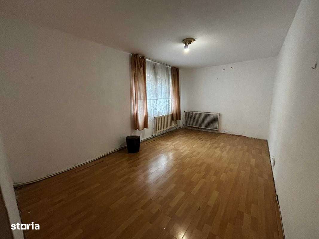 cv 165 Al.Dobrogei, apartament 2 camere decomandat, etaj I-1