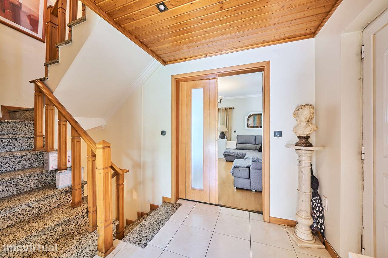 Moradia Geminada T3 + 1 C/Piscina - Qtª Alembrança - Grande imagem: 5/33