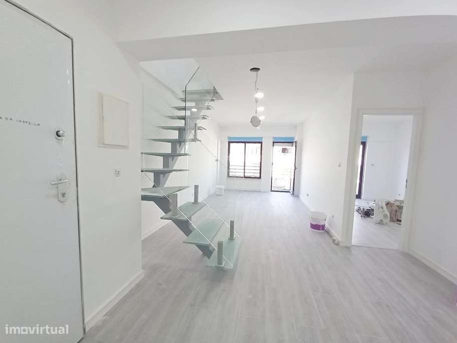 Apartamento T4 Venda em Costa da Caparica,Almada-23