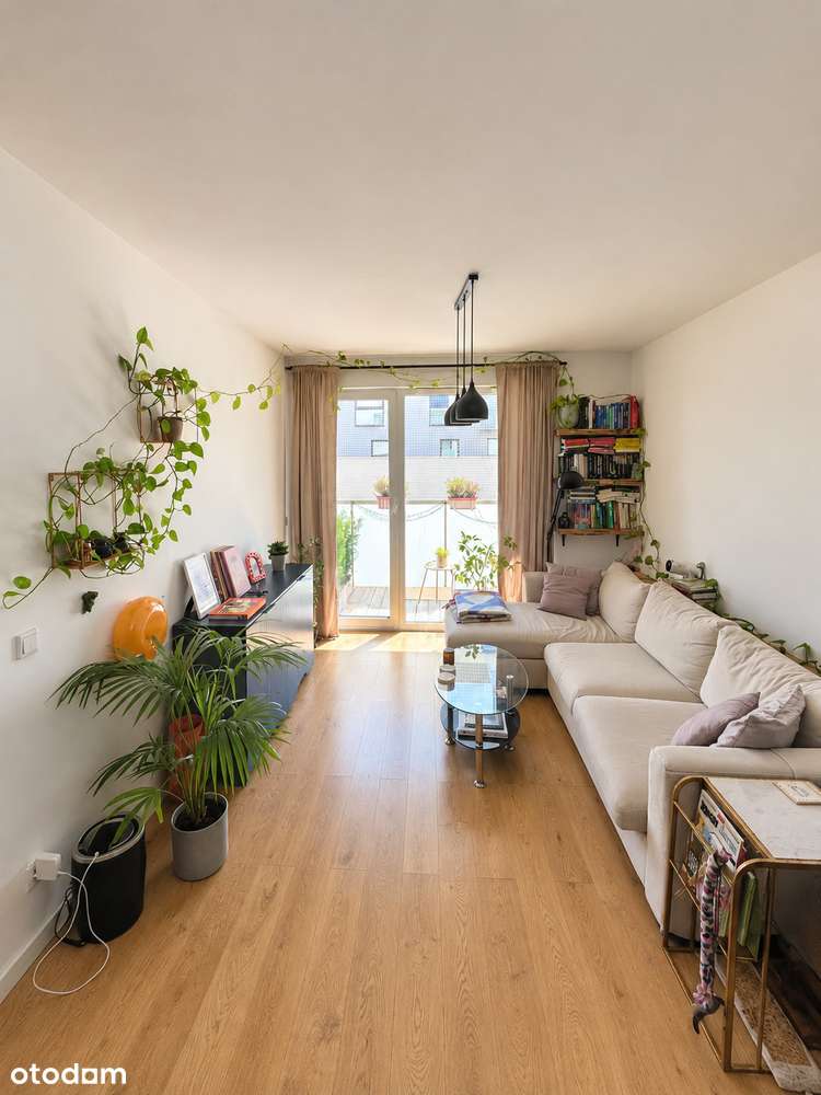 Klimatyczne 42m² na Nowych Żernikach – idealne dla kociar i psiarzy