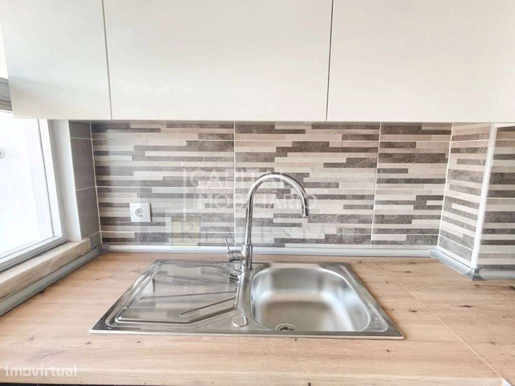 Apartamento T3 totalmente renovado em Setúbal-4