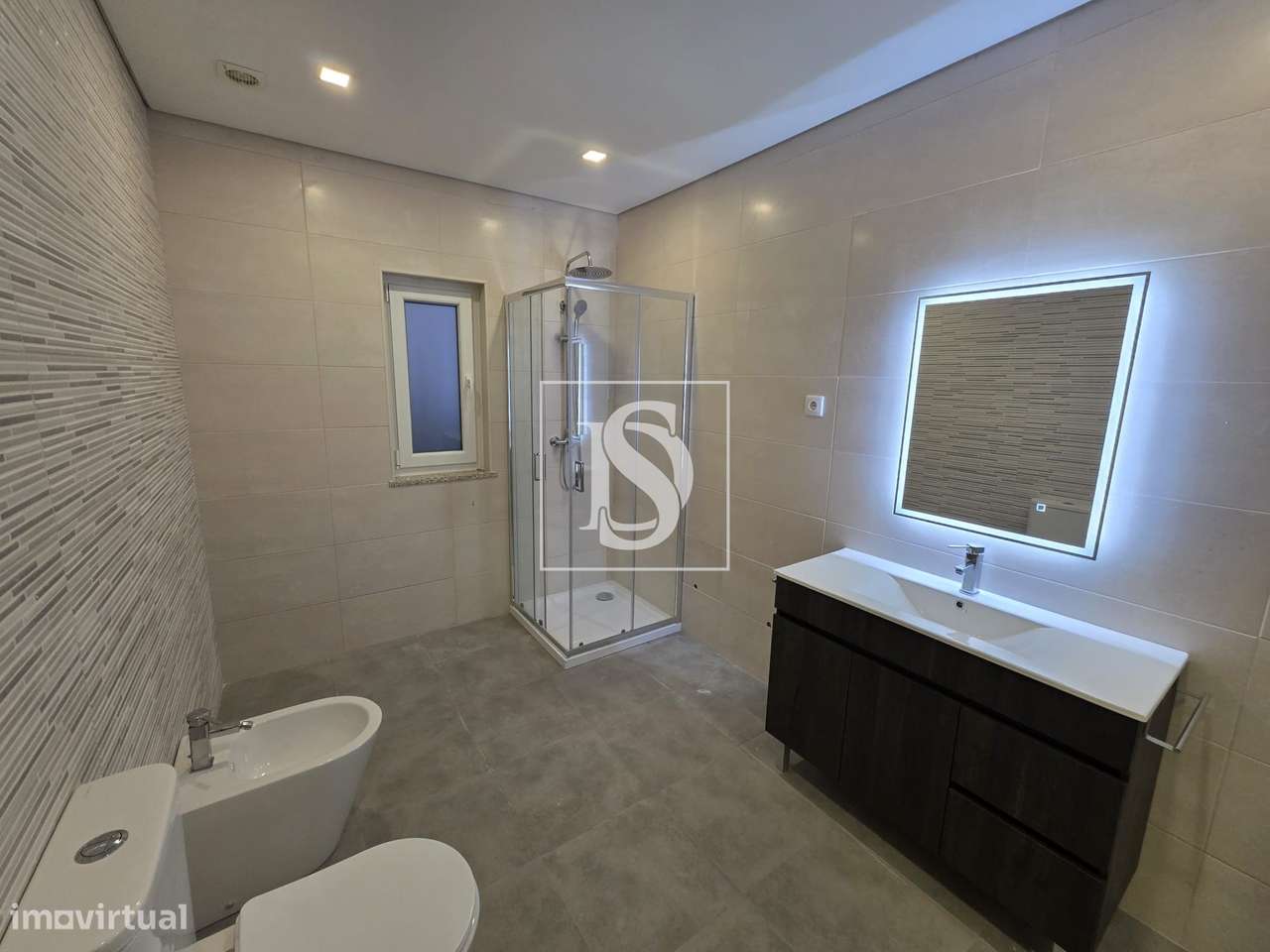 Apartamento T2, no Botulho-8