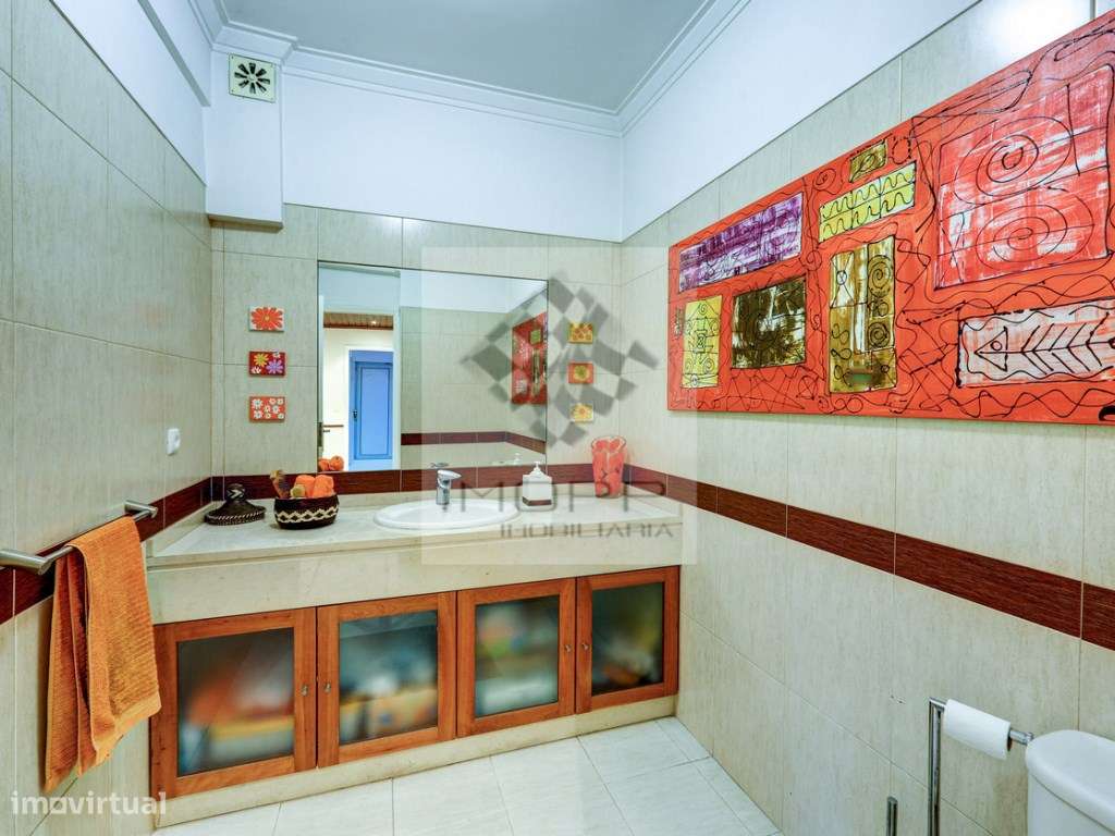 Moradia de Excelência na Amadora - Exclusividade, Conforto e Locali...-13
