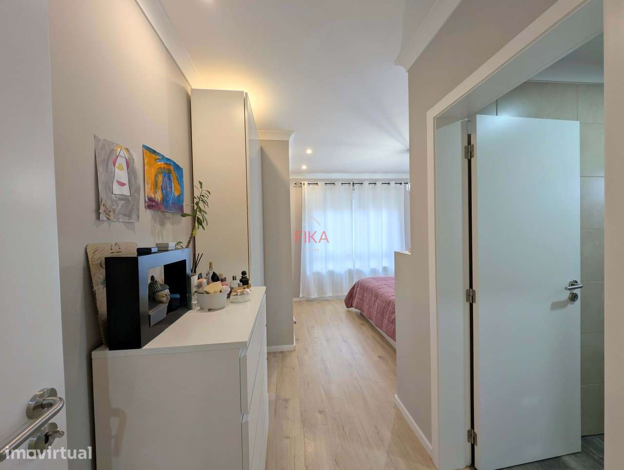 T3 com Suite e 11 Janelas na Quinta da Flamância-12