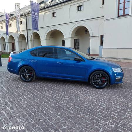 Skoda Octavia 2.0 TSI RS DSG - 7