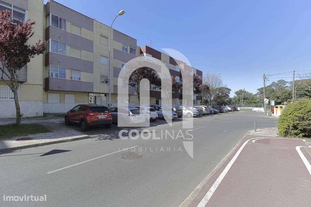 Apartamento T3 transformado em T2 no Borel.-20